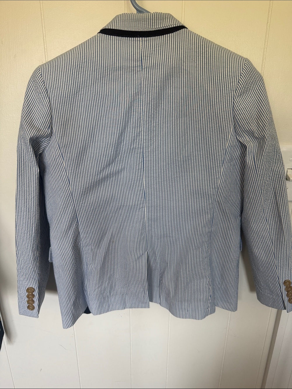 Boys two piece Ludlow seersucker suit - Picture 2 of 4